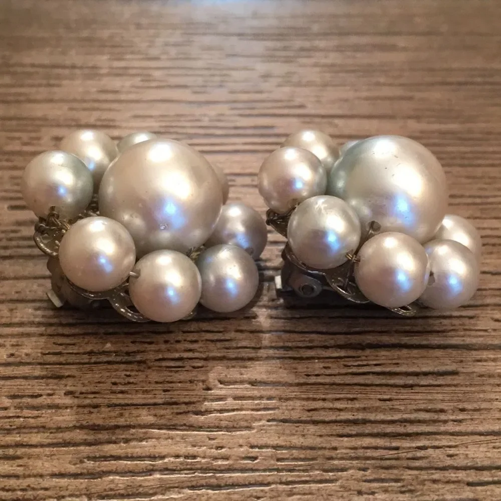 Vintage Blue Ombré Pearl Bead Clip Earrings
